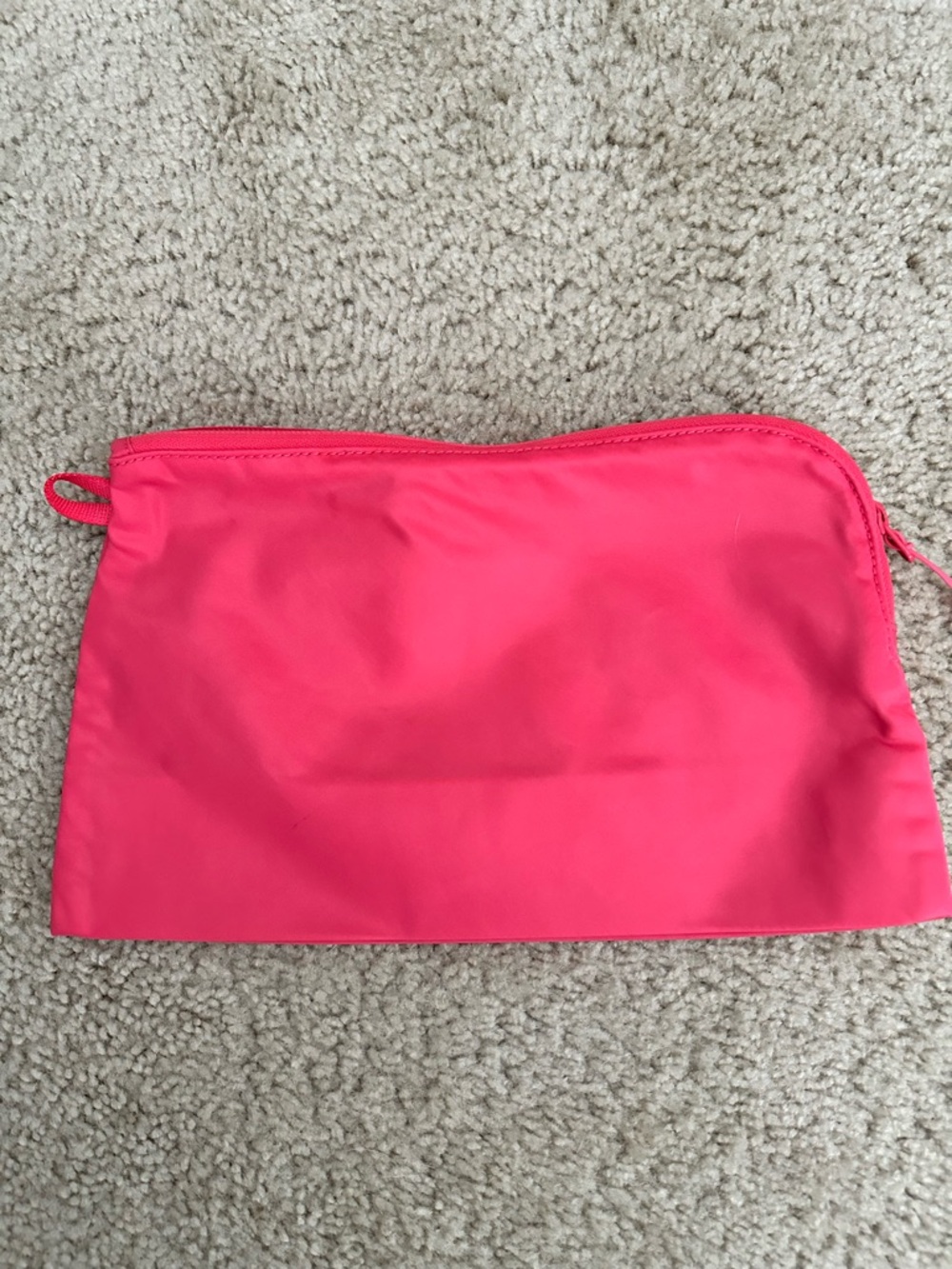 Lululemon Lightweight Zipper Pouch Cosmetic‎ Bag 4L in Lipgloss EUC - Picture 2 of 8